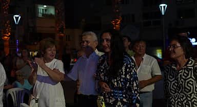 Efsane başkana memleketi Dikili'de sevgi seli