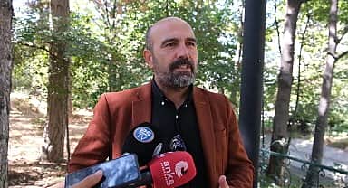 Eğitim Sen Eskişehir Şube Başkanı Alkan: "Beyaz önlüğe harcanacak parayı öğrencilerimize ücretsiz yemeğe harcasınlar"