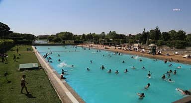 Eskişehir'de büyük ilgi gören yapay plaj, 11 Eylül'de sezonu kapatıyor