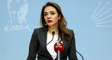 Gamze Akkuş İlgezdi: “25 yıllık memurlara nasıl en düşük memur maaşından az ücret veriyorsunuz”
