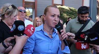 İl Müdürlüğünün, Odunpazarı Belediyesi hayvan barınağını koku nedeniyle boşaltmak istemesi hayvanseverlerin tepkisine yol açtı