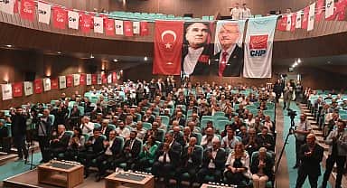 İlhan Cihaner, CHP Yozgat İl Kongresi'nde: "Yerel seçimlerde işimiz kolay olmayacak. Ayaklarımızın yere basması lazım"
