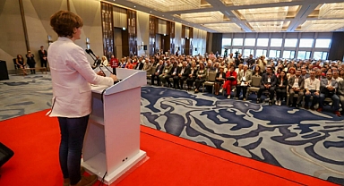 Kaftancıoğlu: “Genel Başkanımız itibarsızlaştırılmasına rağmen bağrınıza taş bastınız”