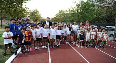 Karşıyaka'da 5 bin çocuk yaz tatilinde sporla buluştu