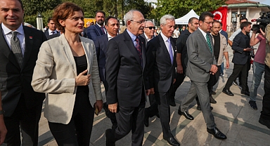 Kılıçdaroğlu, Adnan Menderes ile Turgut Özal’ın mezarını ziyaret etti