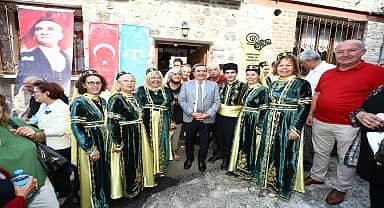 Konak Belediyesi tarafından restore edilen 'Tatar Kırım Türkleri Evi' açıldı