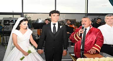 Konya Seydişehir Belediye Başkanı Mehmet Tutal, oğlunun nikahını kıydı