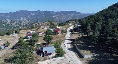 Konyaaltı Belediyesi yol çalışmalarını sürdürüyor