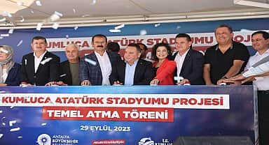 Kumluca Atatürk Stadyumu'nun temeli törenle atıldı. Antalya Büyükşehir Belediye Başkanı Böcek: "Mart'ta hizmete açılacak"