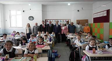 Lüleburgaz Belediye Başkanı Gerenli, çocukların ilköğretim haftası heyecanına ortak oldu