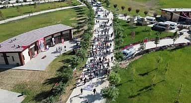 Mansur Yavaş, Bakap'ta Ankara Büyükşehir personeli ile bir araya geldi