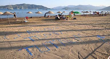 Marmaris Belediyesi'nden plastik kapaklarla çevre mesajı