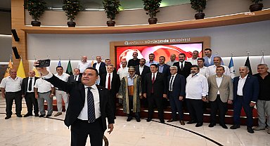 MUHİTTİN BÖCEK, ESNAF TEMSİLCİLERİNİ AĞIRLADI 