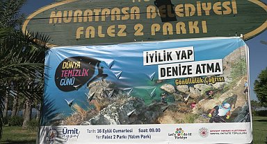 Muratpaşa'da dağcılardan falezlerde temiz