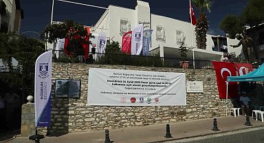 'Sanat Güneşi' Zeki Müren, vefatının 27'nci yılında Bodrum'da anıldı