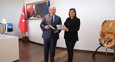 Tekirdağ Büyükşehir Belediye Başkanı Kadir Albayrak'tan Özlem Çerçioğlu'na ziyaret