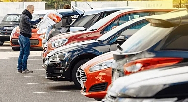 Ticaret Bakanı Bolat: “2. el otomobilde yüzde 10-15 düşüşler var”