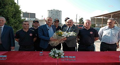 Zeydan Karalar, itfaiye personeli ile buluştu
