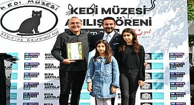 4 Ekim Dünya Hayvanları Koruma Günü'nde Beşiktaş'ta kedi müzesi açıldı
