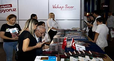 '8. CNR Mersin Kitap Fuarı'nda Mersin Büyükşehir'in standına yoğun ilgi