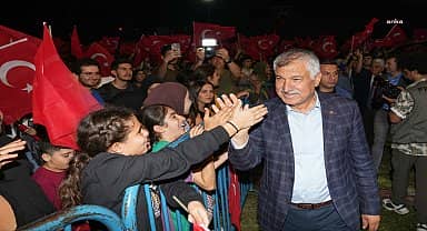 Adana Büyükşehir Belediye Başkanı Zeydan Karalar Cumhuriyet'in 100. Yılını kutladı