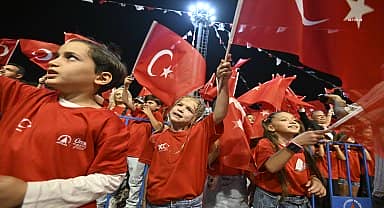 Antalya Cumhuriyet'in 100. yılını kutladı