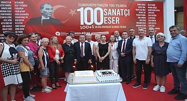 Antalya'da 100 Sanatçı 100 Eser 100+1 sergisi açıldı