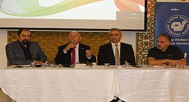 Atakum Belediye Başkanı Deveci: "Gençlerin sorumluluğu büyük"