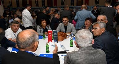 Aydın Büyükşehir Belediyesi muhtarlar toplantısı, Kuşadası'nda yapıldı