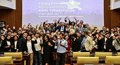 Başkent'te gençlik meclisleri rüzgarı
