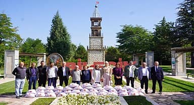 Bilecik Belediyesi'nden çiftçiye ata tohumu buğday