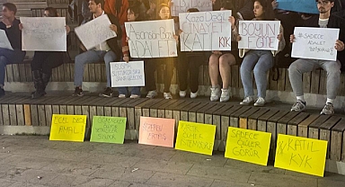 Bilecik’teki üniversiteli öğrenciler asansör faciasını protesto etti