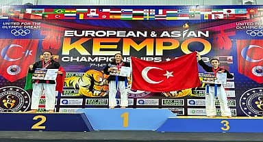 Çerkezköy Belediyesi karate takımından büyük başarı