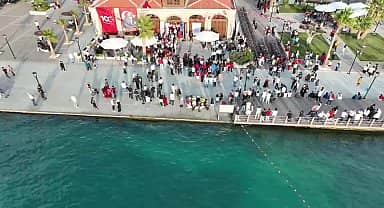 Çeşme'de Cumhuriyet'in 100 yaşı coşkuyla kutlandı
