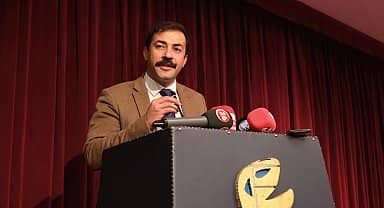 CHP Eskişehir İl Başkanı Talat Yalaz Octoberfast'in yasaklanmasını eleştirdi: "Bu zihniyet hangi yüzle gençlerimizden oy isteyecek?"