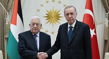 Cumhurbaşkanı Erdoğan, Filistin Devlet Başkanı Abbas ile telefonda görüştü