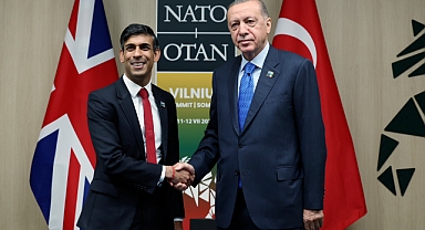 Cumhurbaşkanı Erdoğan, İngiltere Başbakanı Sunak ile görüştü