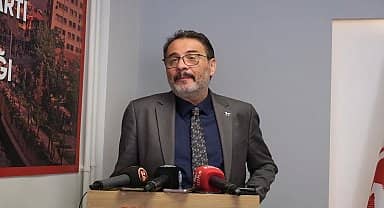 Demokrat Parti Eskişehir İl Başkanı Hüseyin Özcan: "Sanki dünyaları vermişler gibi bağırıyorlar"