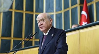 Devlet Bahçeli: “Zulüm karşısında tarafsızlık namussuzluktur”