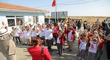 Edirne Belediyesi sokak hayvanları barınağı, öğrencilerle doldu taştı