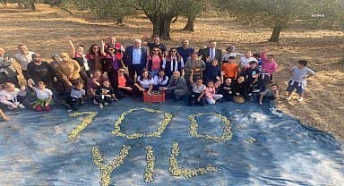 Edremit Belediye Başkanı Arslan, öğrencilerle zeytin hasadı yaptı
