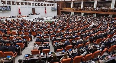 Emekli ikramiyesinin 15 bin liraya yükseltilmesine ilişkin önerge AKP ve MHP'li milletvekillerinin oylarıyla reddedildi