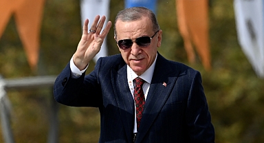 Erdoğan: “Ak Parti ve Cumhur İttifakı olarak ipi yine göğüslemeye hazır mıyız?”