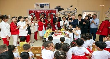 Es Çocuk Evi'nde 100. yıl coşkusu