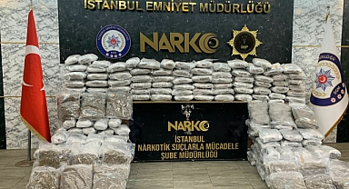 İstanbul'da 393 kilo uyuşturucu ele geçirildi
