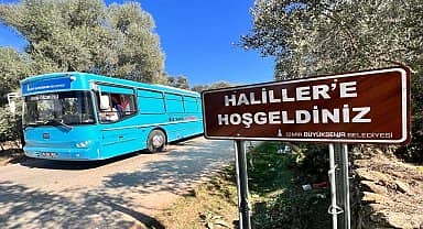 İzmir Büyükşehir Belediyesi'nin giyim otobüsü yollarda