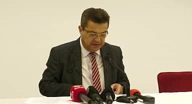 İzmir Tabip Odası Başkanı Süleyman Kaynak: "Şehir Hastanesi'nde ruhsatlandırma süreci tamamlandı mı?"