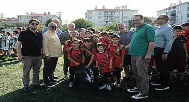 Karşıyaka Belediye Başkanı Tugay'dan amatör spor kulüplerine destek