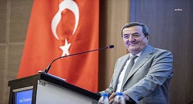 Konak Belediye Başkanı Batur, geleceğin mimarlarıyla buluştu