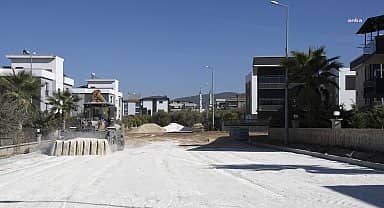 Kuşadası Belediyesi'nden Davutlarda üstyapı çalışması